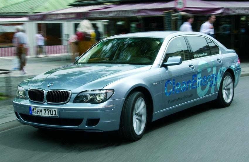 受限當時市場以及技術發展，Hydrogen 7 後續並無大規模量產動作，但 BMW 卻從未放棄相關技術研發。