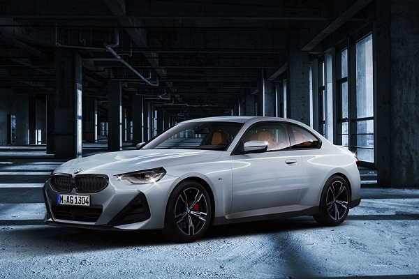 國外剛發表、台灣搶今年上市！新一代 BMW 2 Series Coupe 準備登台