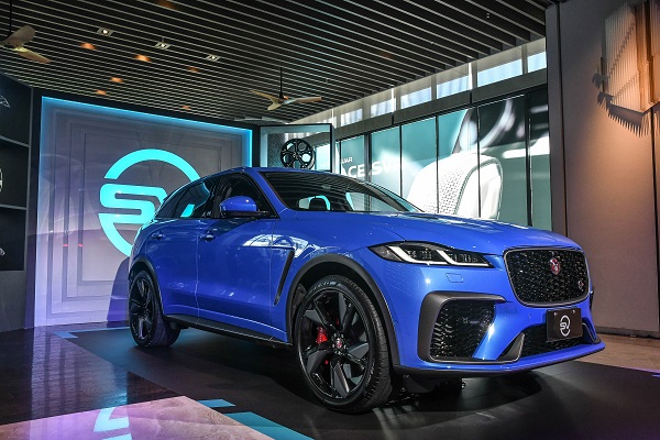 收藏 V8 引擎好時機！台灣小改款 Jaguar F-Pace SVR 正式登場