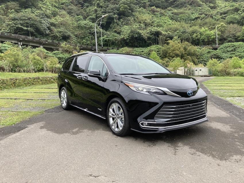 包括 Sienna 在內的另外 4 款車，仍有約 1200 張訂單未交車。