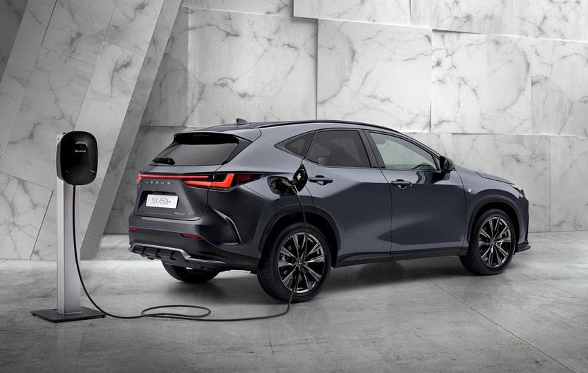 除了五種動力外，過去好評 F Sport 運動化版本仍會提供，新一代 NX 戰力相當堅強。