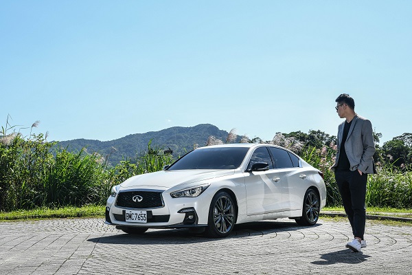 豪華性能車大勢新焦點！INFINITI Q50 300GT 以獨特魅力詮釋高 CP 值