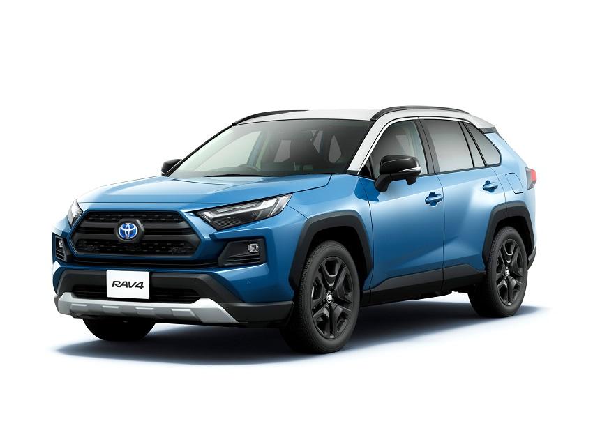 因應改款更新，越野 Adventure 版本換搭 2.5 升油電動力，日本另提供 PHV 插電式油電動力。