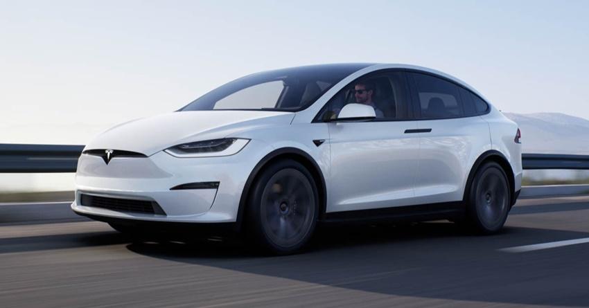 德國駭客宣稱破解 Tesla 系統，能跨國遠端操控 25 輛 Tesla 汽車。