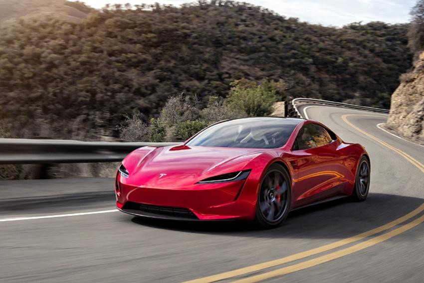 Tesla 第二代 Roadster 自發表至今已經 4 年，遲遲未見量產版本。
