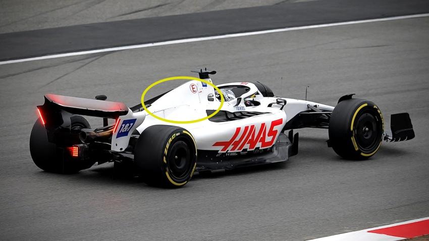 有俄羅斯背景的 HAAS 車隊，近日旗下賽車進行測試時，俄羅斯贊助商的字樣與 Logo 都已不見。