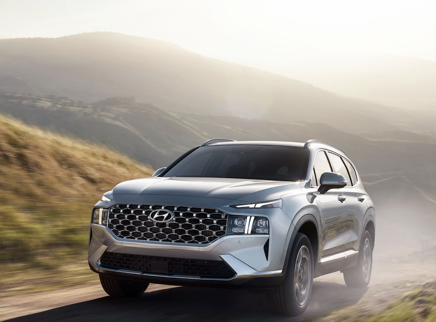 Hyundai Santa Fe 近期針對車型編成做調整，依然為 1.6 升油電渦輪。