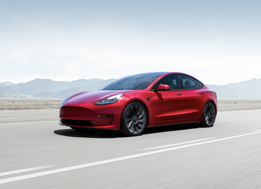 Tesla 是台灣知名度最高的電動車品牌。圖為 Model 3。