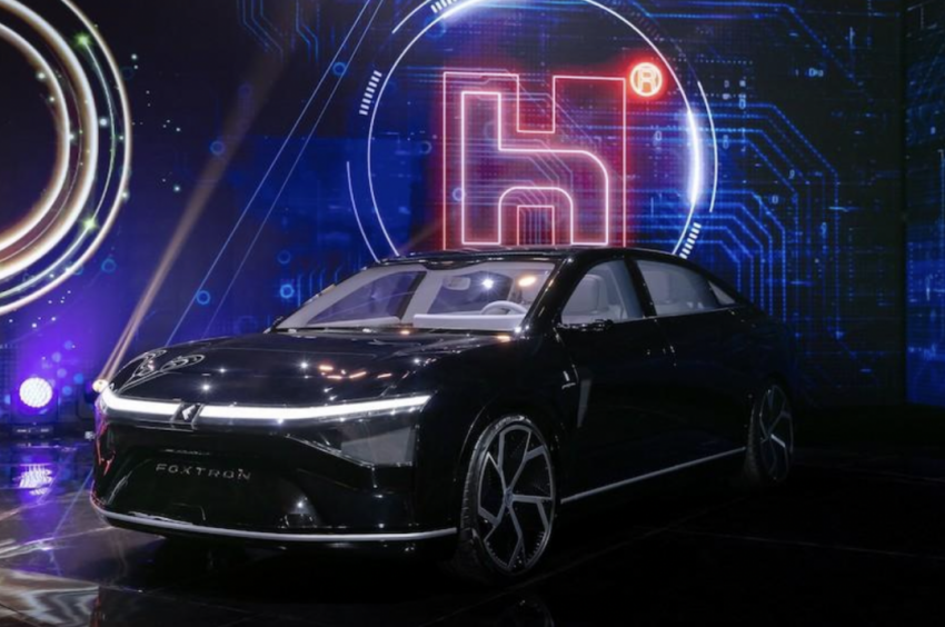 Model E 乃是鴻海與義大利汽車設計工作室 Pinifarina 共同開發，主打高端市場。