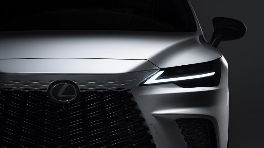 全新 Lexus RX 將於 6 月 1 日發表，外型更具運動感，採新式樣水箱護罩與頭燈組。