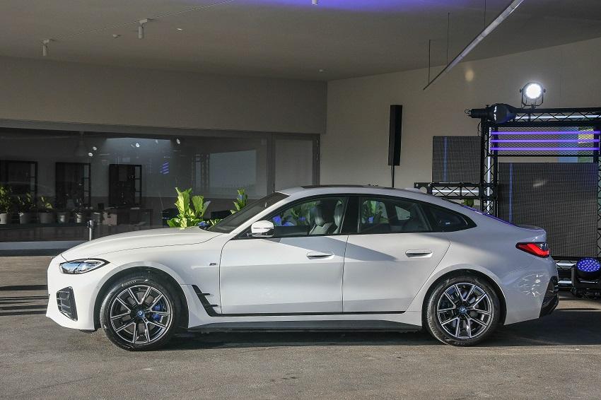 在重點充電樁部分，汎德已規劃超過 14 處 BMW i 高速直流充電站，可配合全台 2,000 座以上的公共電網。