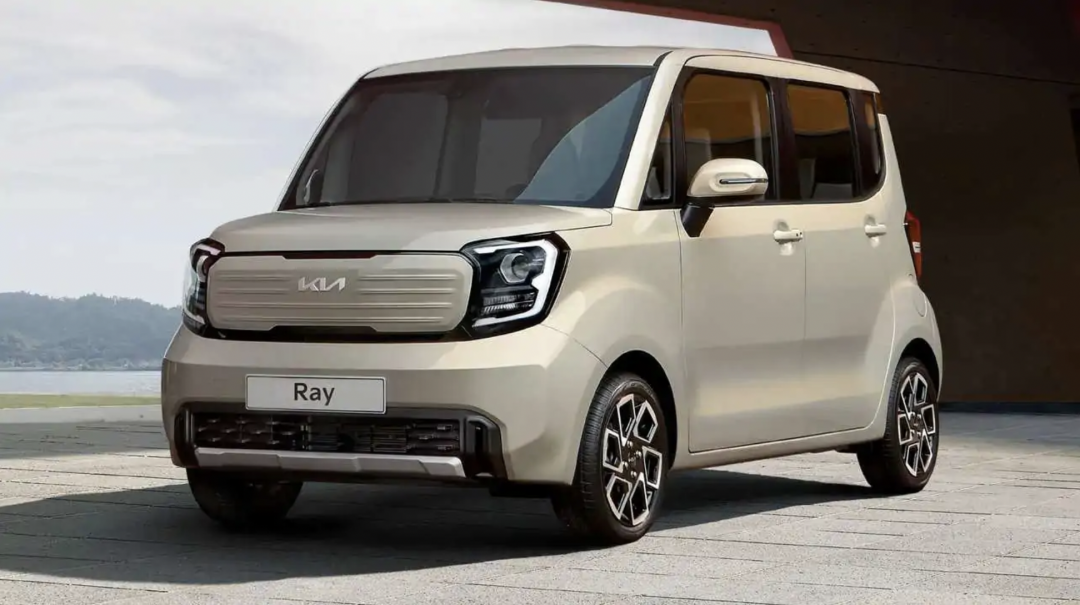 Kia Ray 在 2011 年推出，這次是二度小改款。