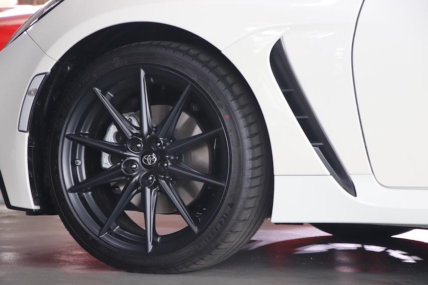「頭文字 D 經典跑車」Toyota GR86 大改款台灣發表！首批只有 60 台