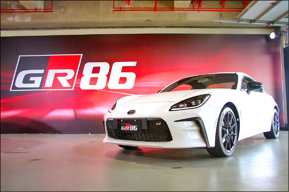 Toyota經典後驅小跑車GR86 首批60輛登台 搭載Subaru 2.4升引擎 點燃熱血賽車魂