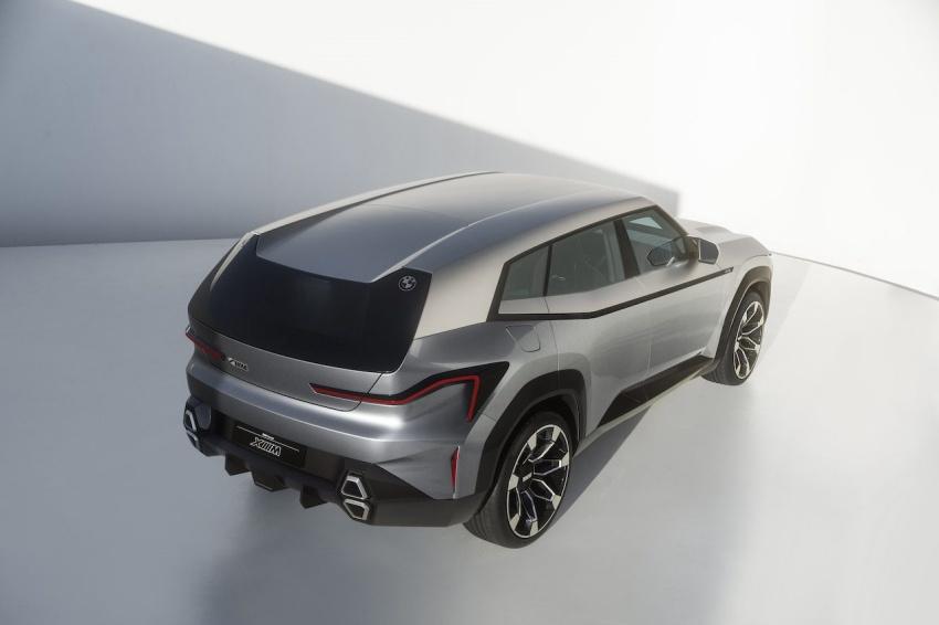 BMW 全新暴力 SUV 專利圖曝光！概念車的「大鼻孔」消失了