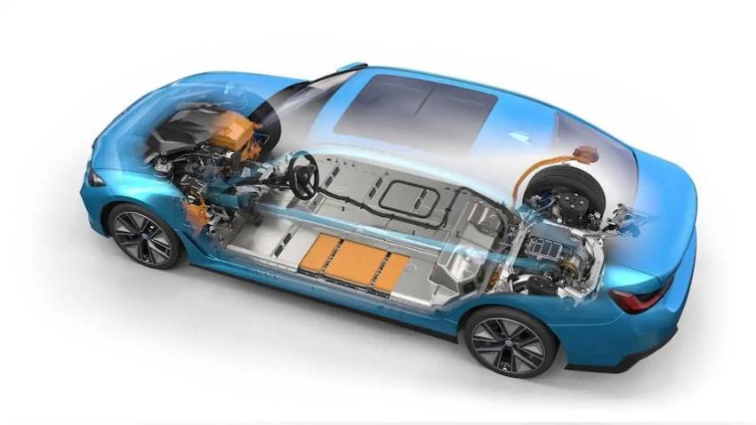 iX4 預期採用全新 Neue Klasse 平台打造，續航力、充電速度都有提升。