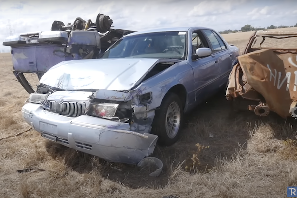 iPhone 14 車禍偵測功能真有用？YouTuber 親自做撞車實測