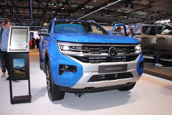 福斯大改款皮卡車 Amarok 實車曝光！不只實用 科技感更強烈