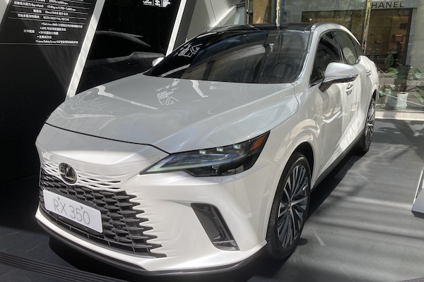 Lexus RX 大改款首度在台灣亮相！2.4 渦輪 RX 350 搶頭香