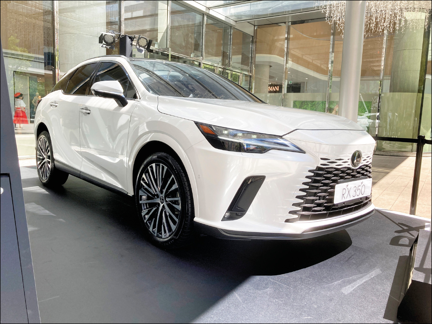 〈搭上臺北時裝週〉Lexus RX大改款台灣首度亮相