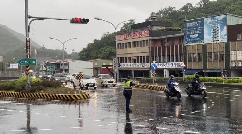 國慶連假第一天，蘇澳地區南下車多。（記者蔡昀容翻攝）