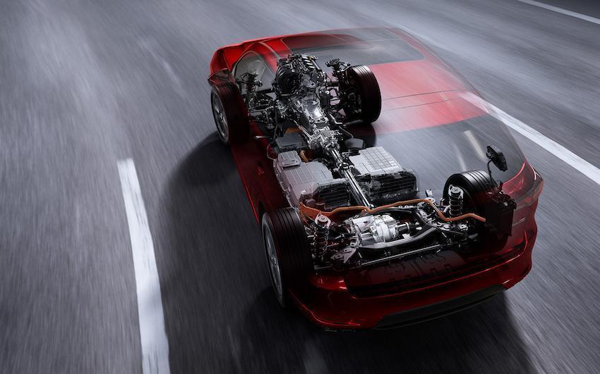 Mazda 全新 CX-60 到 CX-90 系列，皆採用後驅平台與直六引擎。