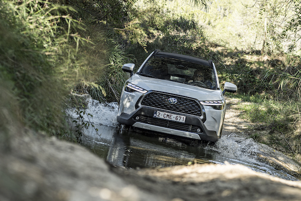 Toyota Corolla Cross 歐洲推新年式！看完配備讓台灣車迷好羨慕