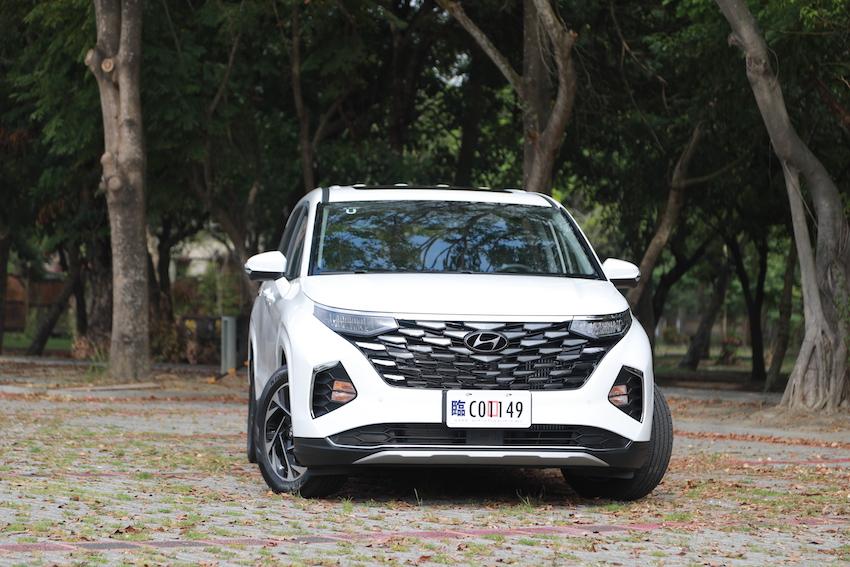 Hyundai Custin 在台灣 7 人 MPV，幾乎是無對手的存在。
