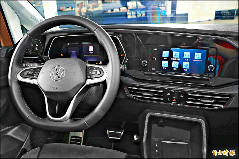 Caddy Maxi Style是同級唯一Level 2等級輔助駕駛車款。（記者蘇銘翰攝）