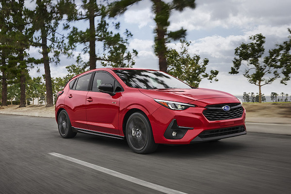 Subaru 經典掀背大改款重拾 RS 運動車型！Impreza 明年開賣