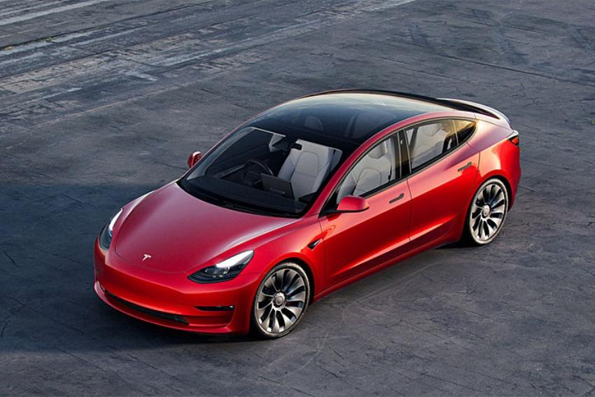 Tesla 將推新款 Model 3，外觀與內裝都有改動，並且製造成本降低。