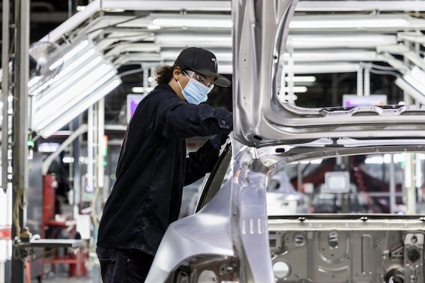 特斯拉柏林工廠狀況連連   員工爆料「一片混亂」  