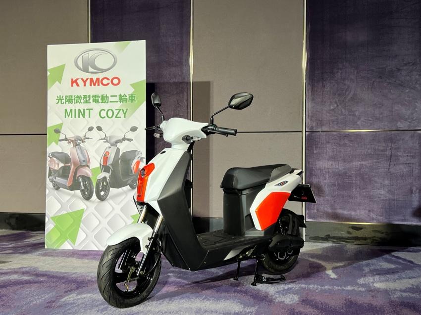酷騎 Cozy 可輸出 350W 最大馬達出力，最高時速可達 25 km/h，最高續航里程為 100 公里。