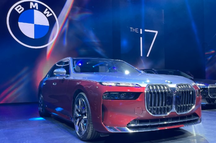 BMW 7系列大改款發表　長軸旗艦再創科技標竿