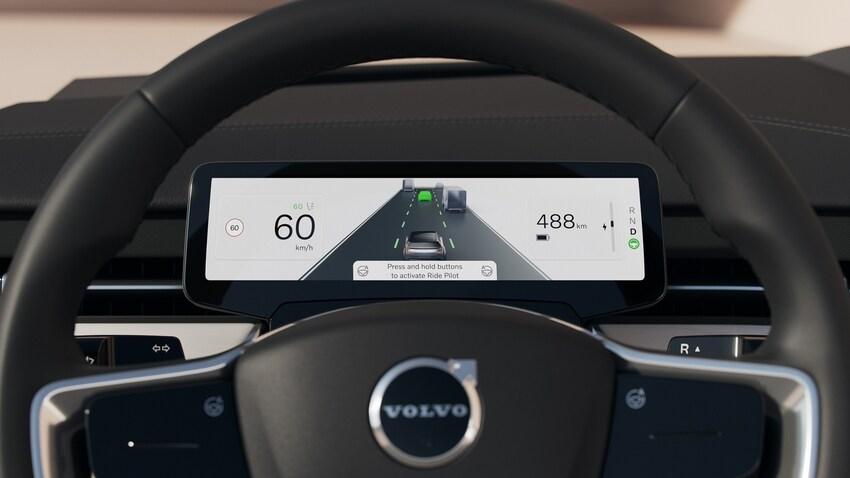 Volvo 營運長 Björn Annwall 公開表示基本功能不應該收取額外費用。