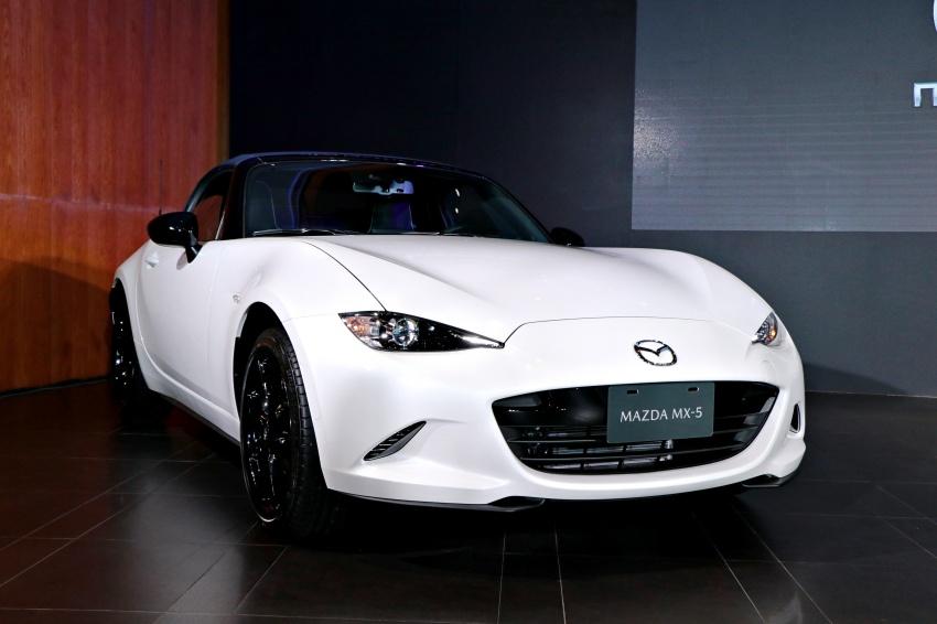MX-5 軟頂敞篷最頂級 RS 車型導入，換上新避震器。
