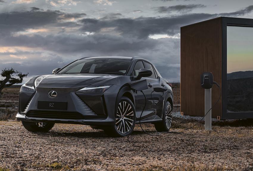 Lexus RZ450e 率先於中國開賣，售價約 168 萬元台幣起。