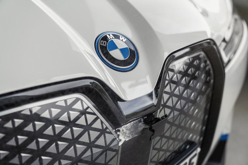 BMW 希望藉由延長改款頻率來降低造車成本，可以提供更實惠的價格，創造車廠及消費者雙贏的局面。