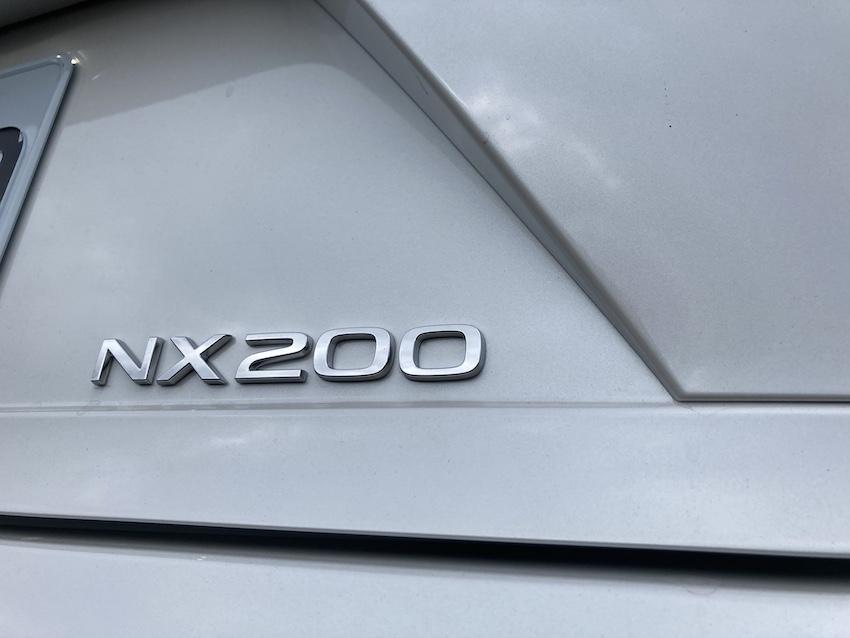 入門的 NX 200，預計會調漲 8 萬元。