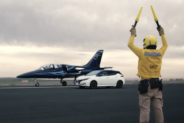 Nissan 電動車加速不出色？與噴射機 PK 結果打臉眾人