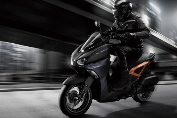 Yamaha 水冷跑旅 Force 2.0 戰力升級！車聯網科技正式開通