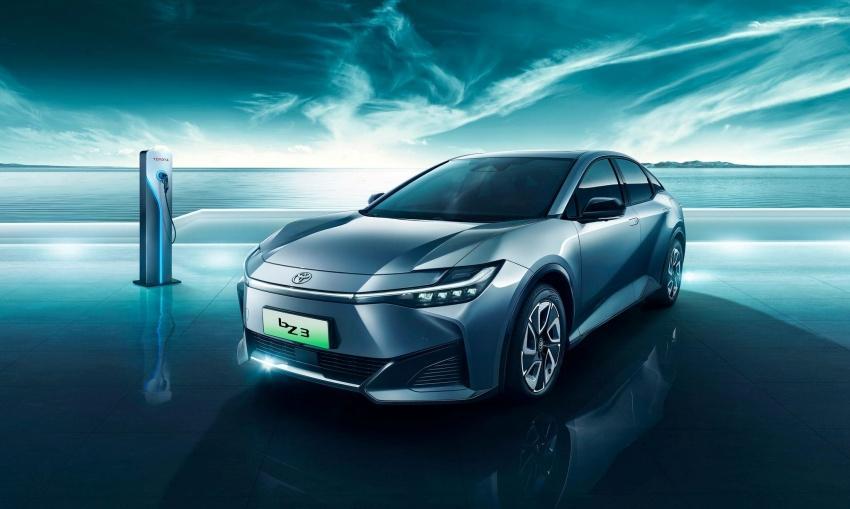 Toyota bZ3 正式售價出爐,折合台幣約為 74.9 萬到 88.1 萬元。