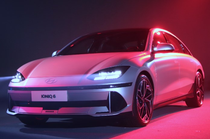 Hyundai Ioniq 6電動跑車現身　超低風阻展現流線美學