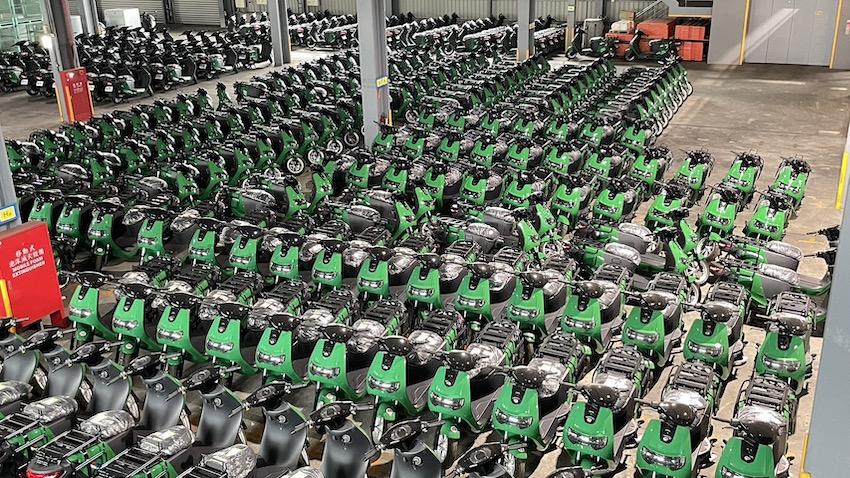 充電式電動機車超省錢！中華 eMOVING 數據透露：1 元就可跑 15 公里