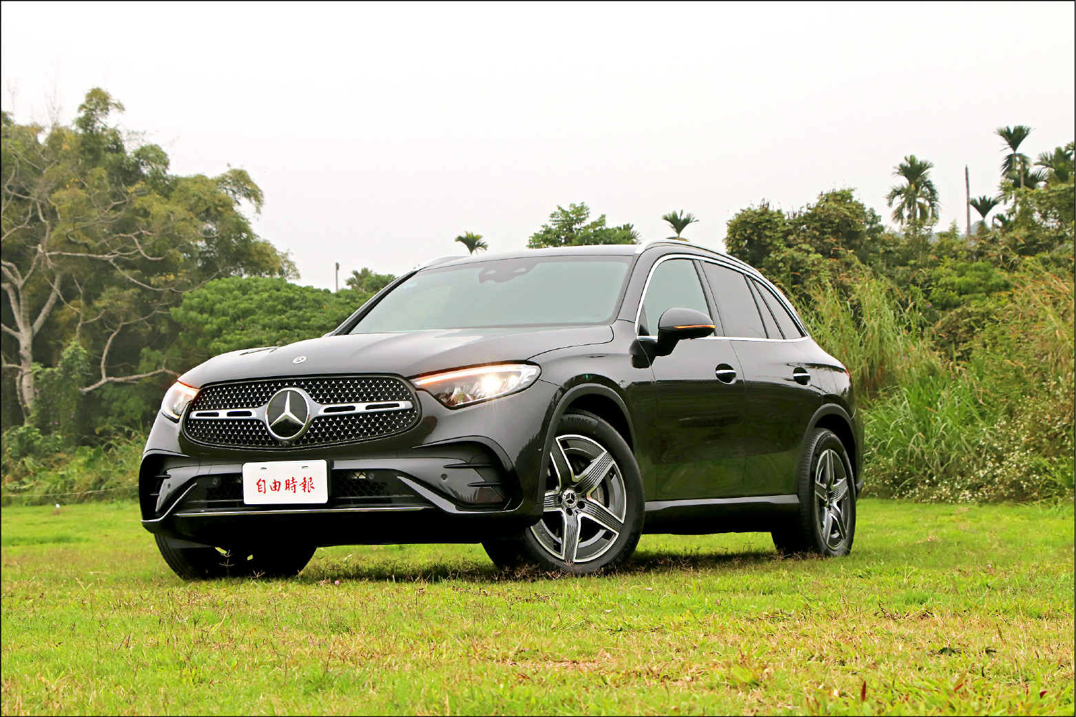 〈試駕報告〉豪華與科技加持的輕越野休旅「賓士GLC 300 4Matic」氣派性能掛帥