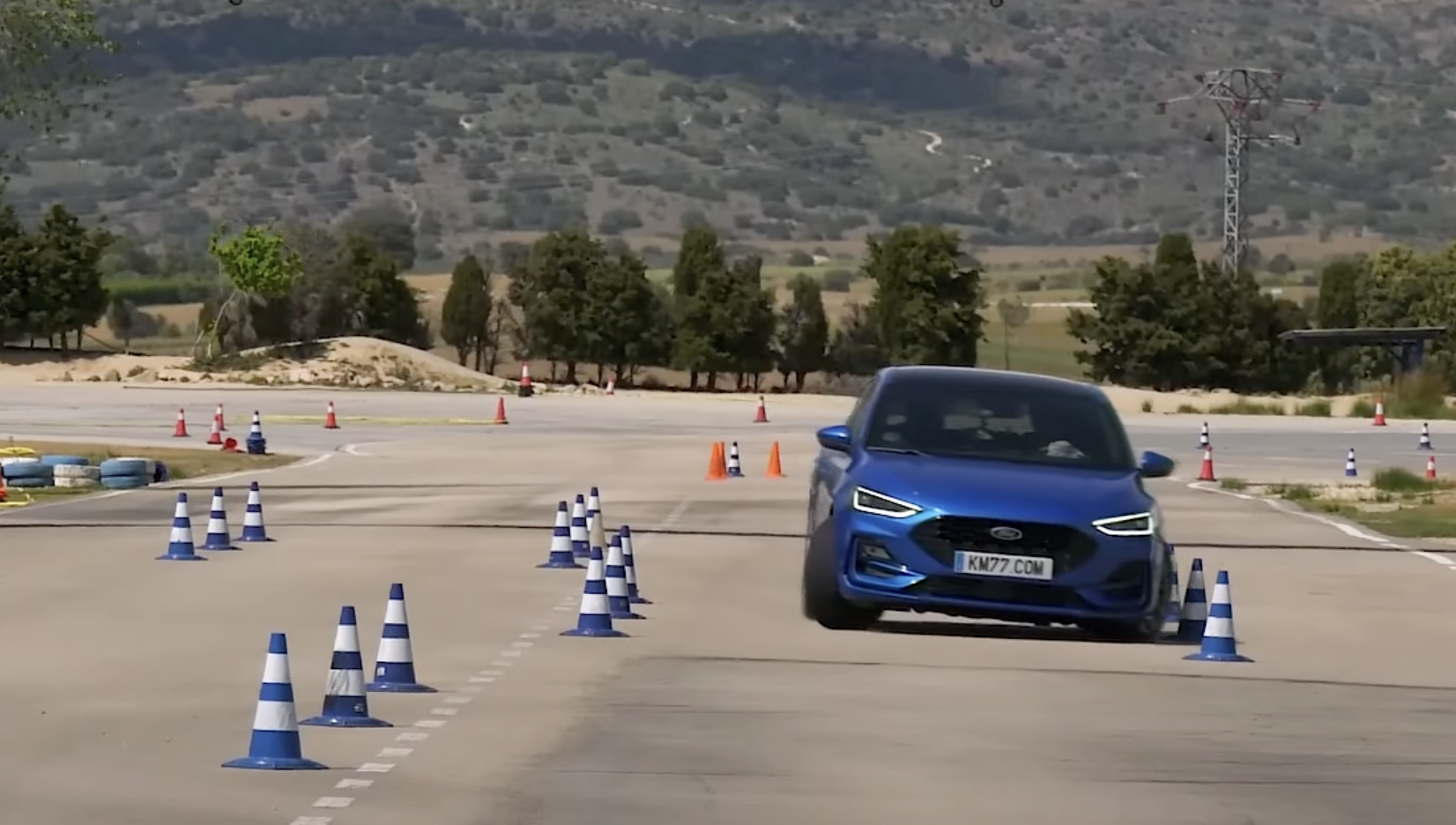 Ford Focus 小改款挑戰首次麋鹿測試竟失敗！最終成績反獲外媒好評