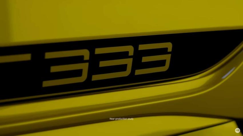 新車採用金黃色塗裝，車側新增帶有 333 字樣的賽車條紋飾貼。