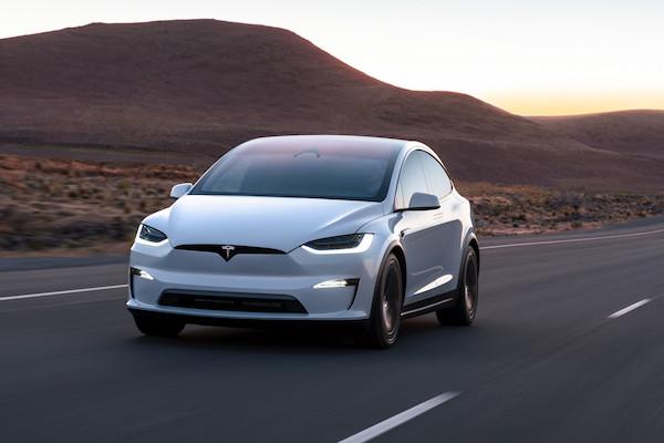 Tesla Model S 與 Model X 台灣全車系調漲 8 萬元!另加送免費超充 Tesla Model S 與 Model X 台灣全車系調漲 8 萬元!另加送免費超充