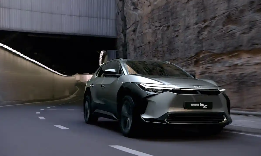 Toyota 在純電動車開發進度太慢，遭電動車組織人士批判。