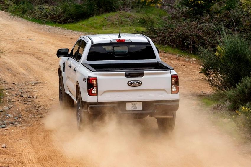 外媒推測 Ranger PHEV 將具備 362 匹馬力與 69.2 公斤米扭力。